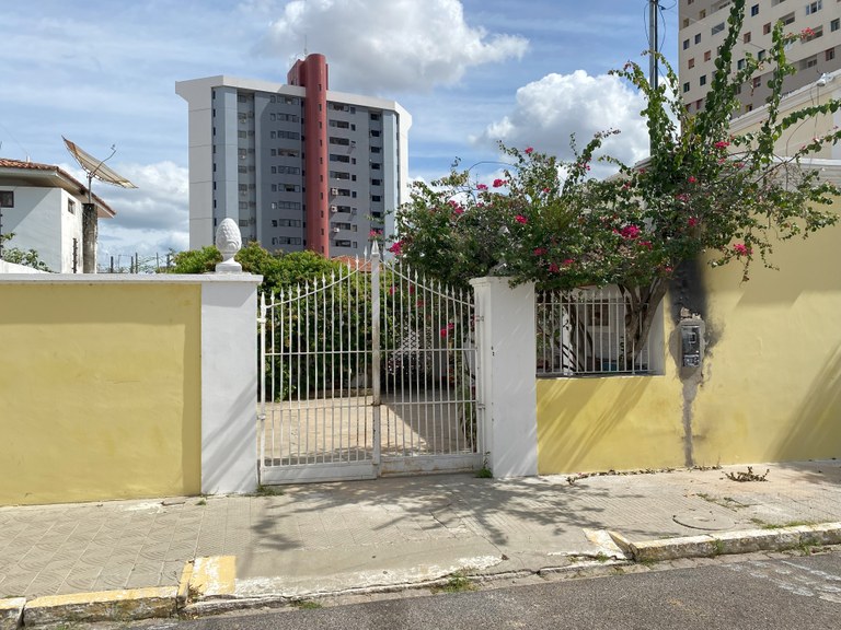 Imagem 5. Fachada frontal