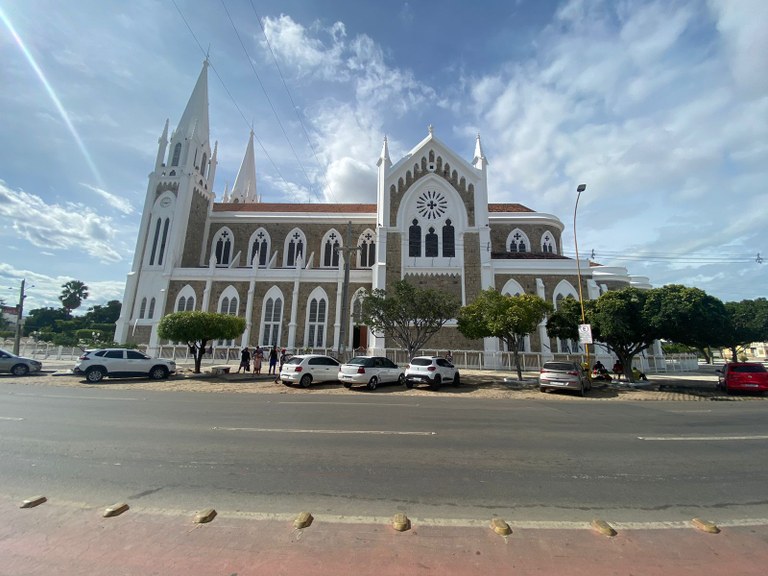 Imagem 3. Fachada lateral direita