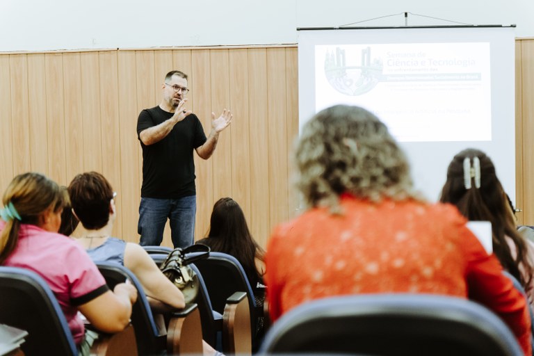 “Uso Responsável de Inteligência Artificial na Pesquisa Acadêmica: escrita científica, busca bibliográfica e prototipagem de soluções digitais”1