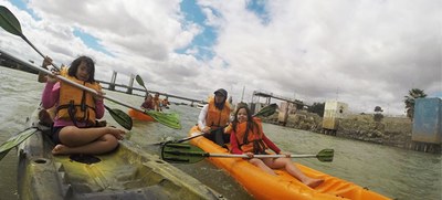 Artigo original: Effects of kayaking on motor skills in children and adolescents with Down Syndrome