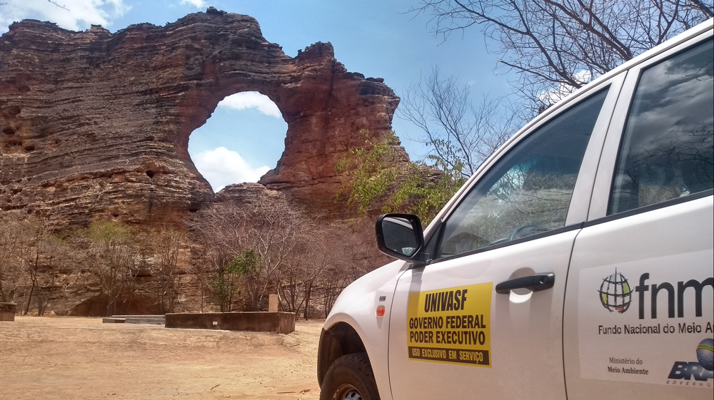 Pedra Furada - Parque Nacional da Serra da Capivara – PI